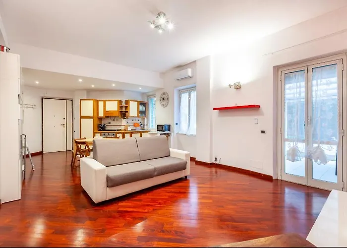 Ferienhaus Vacanze Romane Con Giardino